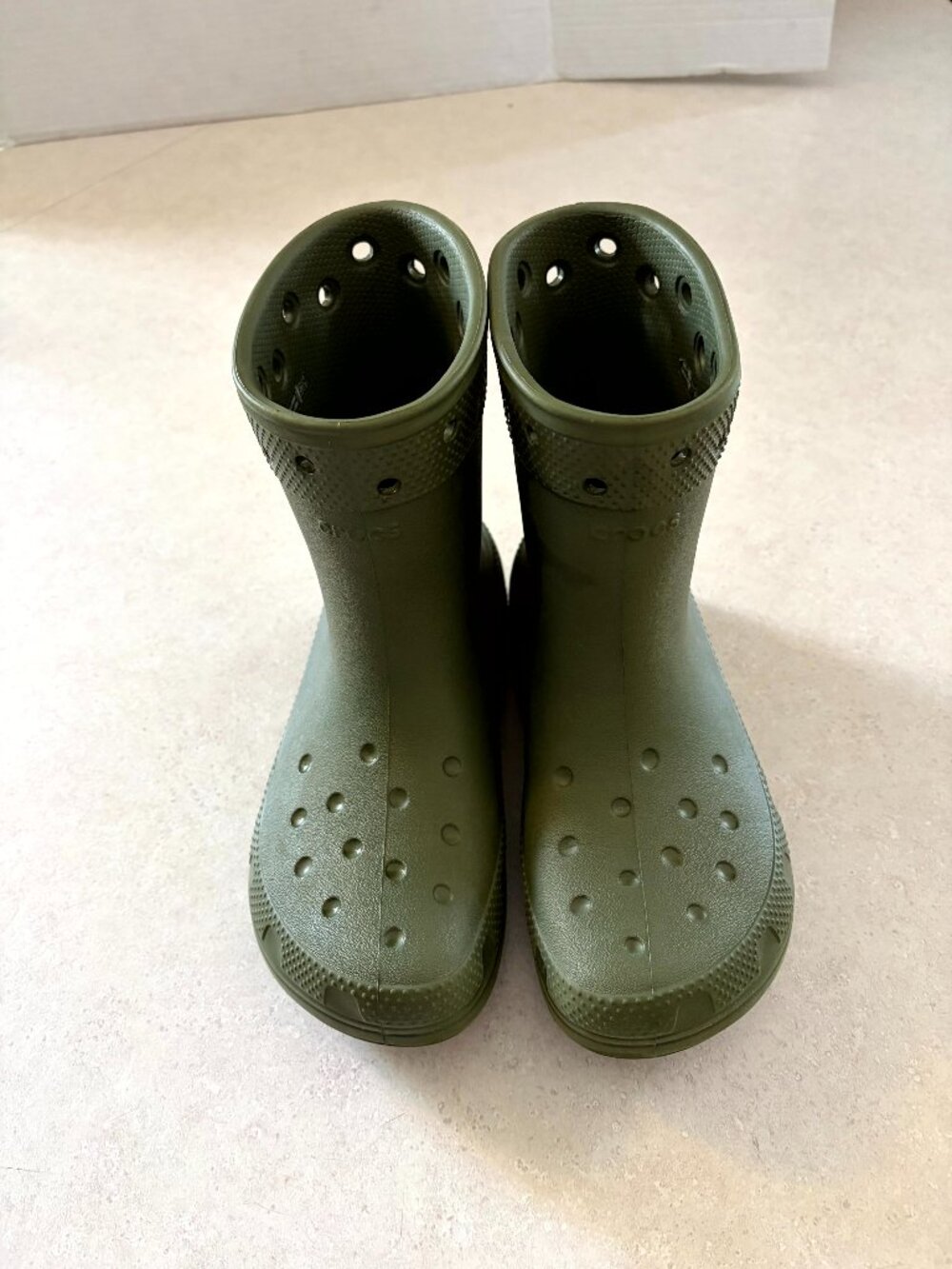 Crocs Classic Rain Boots Army Green Women’s 6 Men’s 4  Waterproof